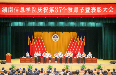 1632493847994059504.png 图片1.png
