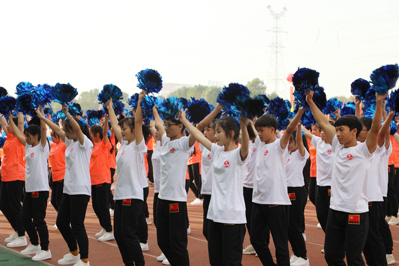 1572667530897046256.jpg 电信学院学生.jpg