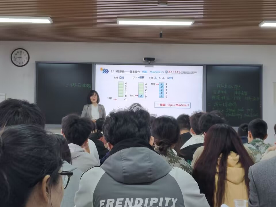 85413